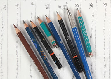 which pencil should be used for sketching
